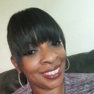 Meet your Posher, Juliette